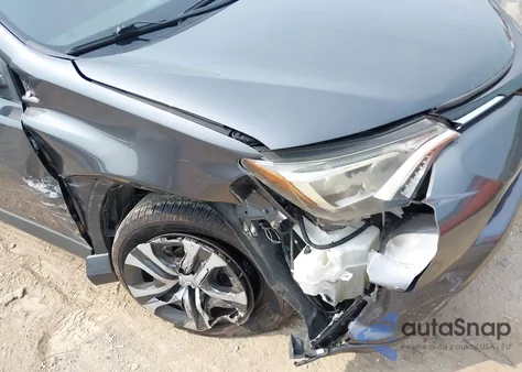 2018 Toyota Rav4 Le z USA, uszkodzony, nr VIN JTMBFREV7JJ211191